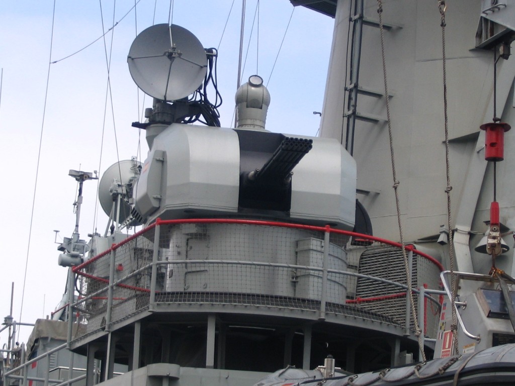 El MEROKA fue la fallida apuesta nacional por dotar a nuestros buques de un sistema de defensa de punto. 